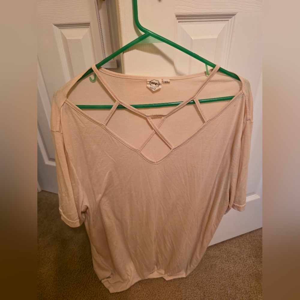 Simply Styled Women's Short Sleeve Cream Top